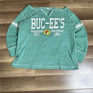 VTG Buc-ee's Green Henley Button Logo Long Sleeve Knit T-Shirt Women’s Large